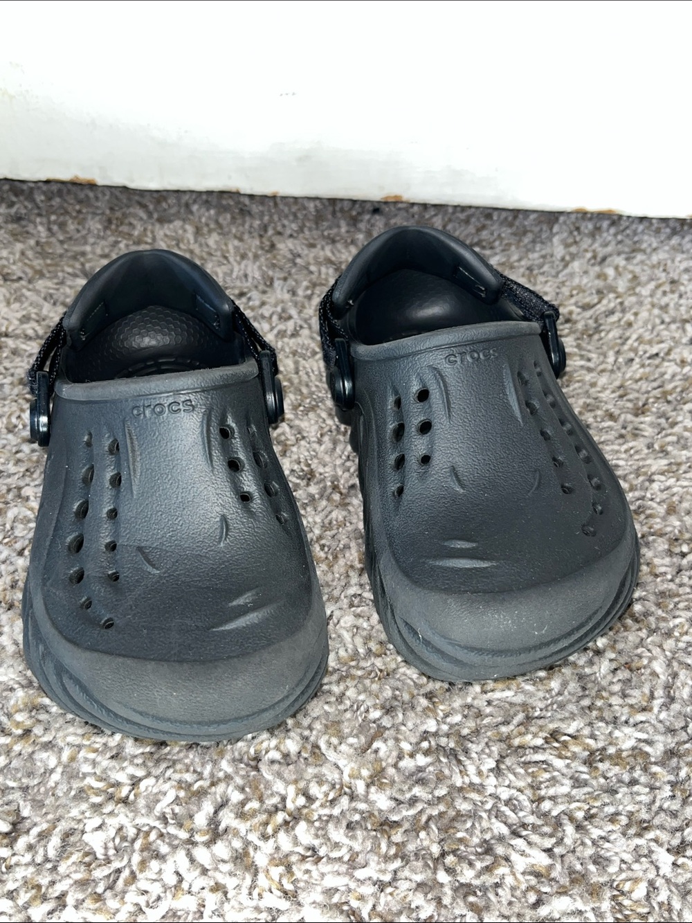 Crocs Echo Clogs - Picture 5 of 9